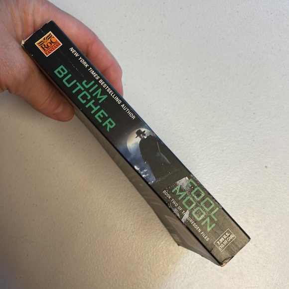 📚2/$6 Full Moon #2 in The Dresden Files Series - Picture 3 of 12